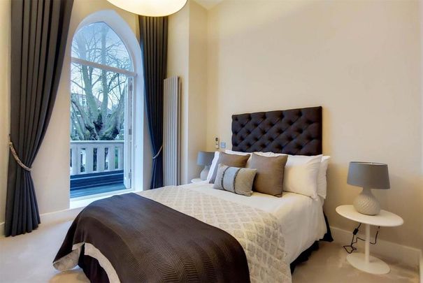 4 bedroom flat to rent - Photo 1