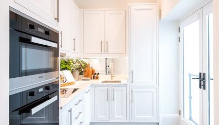 Prince of Wales Terrace, London - Photo 5