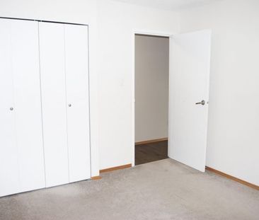 Unit 102, 3811 54 Avenue, Red Deer, Alberta - Photo 4
