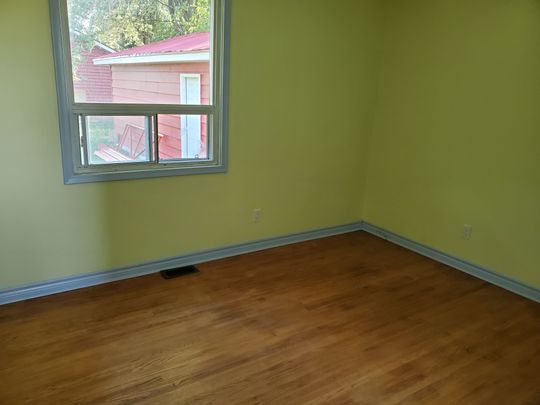 For Lease - 2413 Vivian Road Unit# (Main Floor), Whitchurch-Stouffville, Ontario - Photo 1