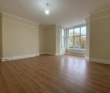 3 bedroom apartment to rent - Photo 5