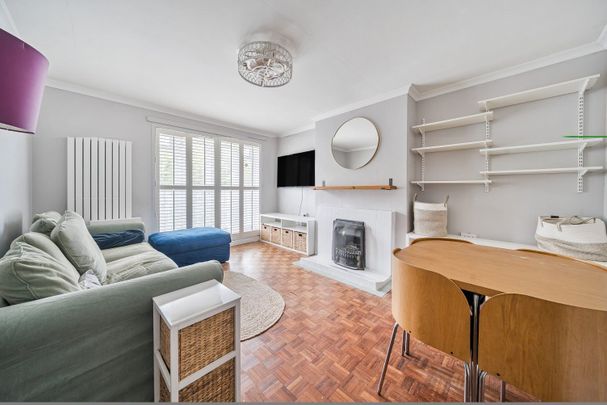 Gipsy Road, London, SE27 - Photo 1