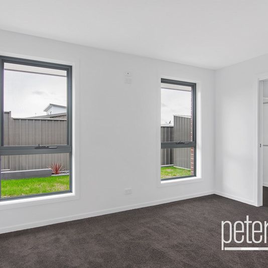2 / 8 Peppermint Place, Prospect TAS 7250 - Photo 1