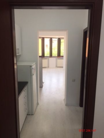 Inchirieri Case / vile Bucuresti - Fotografie 4