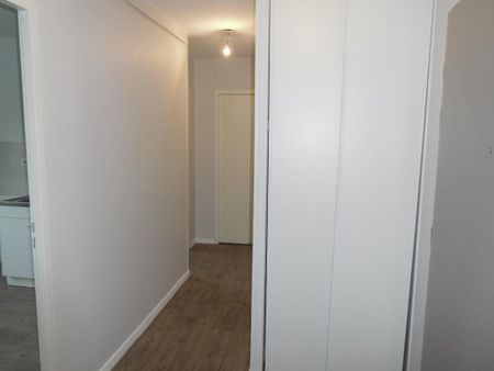 Location Appartement 2 pièces 50m² CHAMBERY 73000 - Photo 5