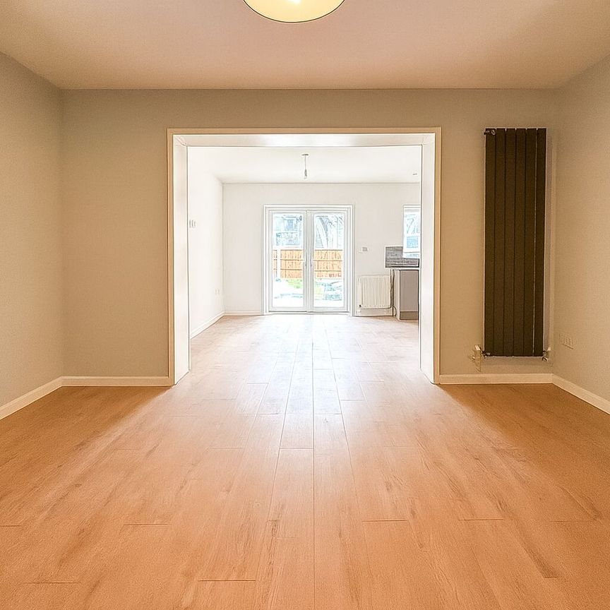 Northbrooks, CM19, Harlow - Photo 1