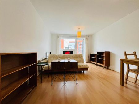 Studio to rent - Photo 3