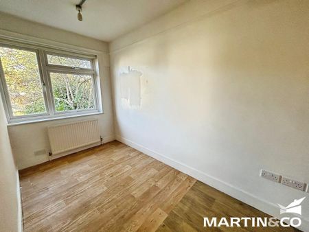 2 bedroom maisonette to rent - Photo 4