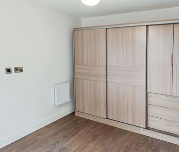 1 bedroom apartment to rent West Waterloo Place, 3 Triskelion Way, ... - Photo 1