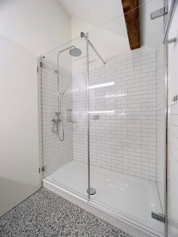 2.5 Zimmer, 90 m², 6. Stock - Photo 3