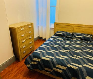 Darlington - Photo 6