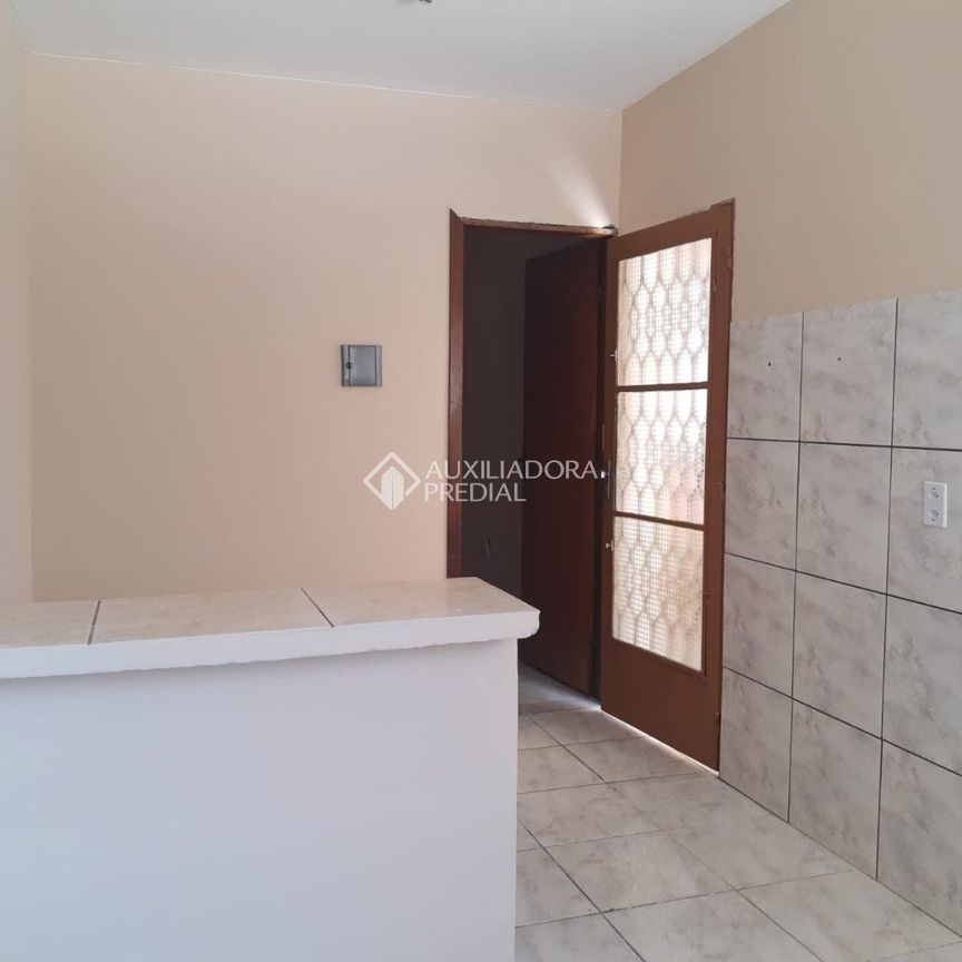 Apartamento s/Condomínio com 1 quarto e 30m² para alugar em Nova Cachoeirinha, Cachoeirinha. - Photo 1