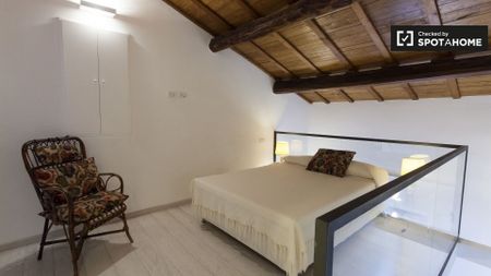 rome, Lazio 00186 - Photo 3