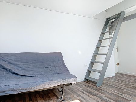 Appartement à louer - REIMS AVE DE PARIS - Photo 2