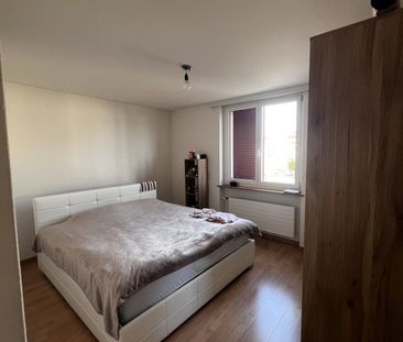 Charming 3.5-room apartment in the heart of Dietikon (limited until... - Foto 1