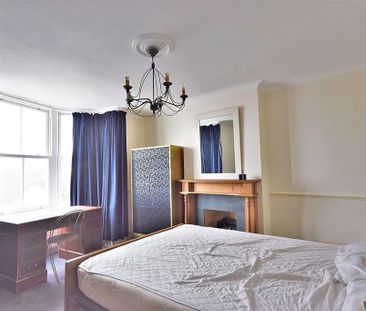 5 bedroom semi-detached house to rent - Photo 5