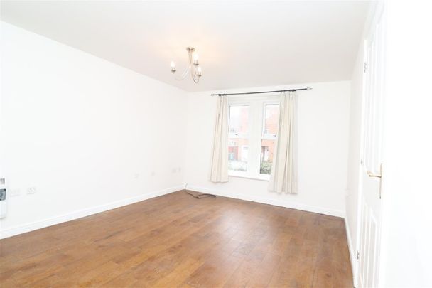 1 BED Flat To rent - Photo 1