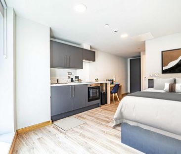 Studio to rent - Photo 2