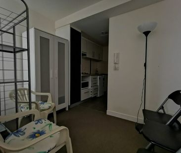 Modern and Convenient: Fully furnished 1 Bedroom Apartment for Stud... - Photo 4