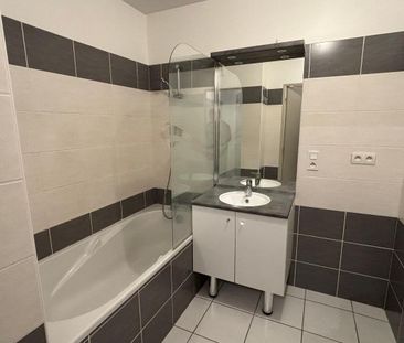 Location Appartement 3 pièces 73m² CHAMALIERES 63400 - Photo 5
