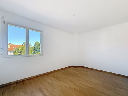 4 ½ PIÈCES - Environnement familial! - Photo 2