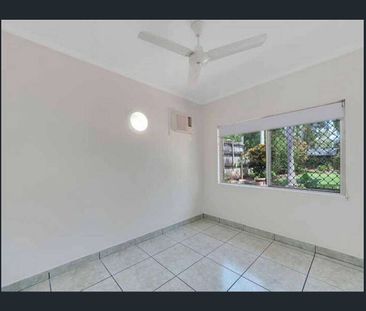 Trinity Beach Delight! - Photo 5