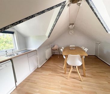 3 bedroom detached house to rent - Photo 4