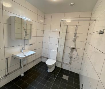 Östra Sjukhusgatan 24 - Photo 5