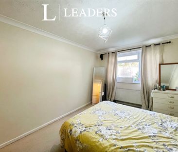 2 bedroom apartment to rent Littledown Court, 40-42 Dean Park Road,... - Photo 3