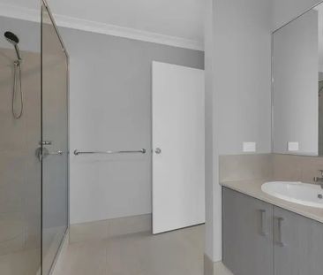 13, Parsons Way, South Yunderup - Photo 2