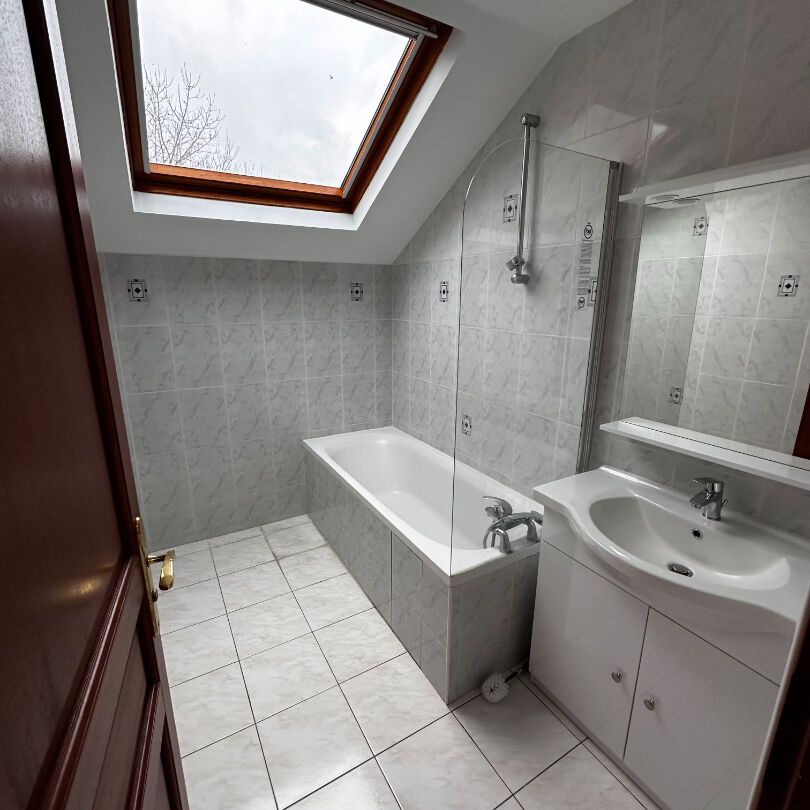 Maison Nanterre 4 pièce(s) 102.73 m2 - Photo 1