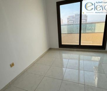 1 BR Unfurnished Gem in Emirates City with Covered Parking - Photo 3