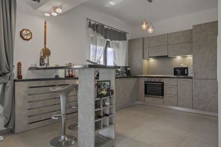 BALOTESTI – COMPLEX ZORI DE ZI - CASA SINGLE 120 MP, 500 M - Fotografie 4