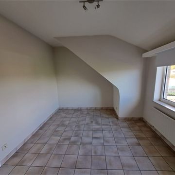 Een mooi gerenoveerd appartement met garage - Foto 1