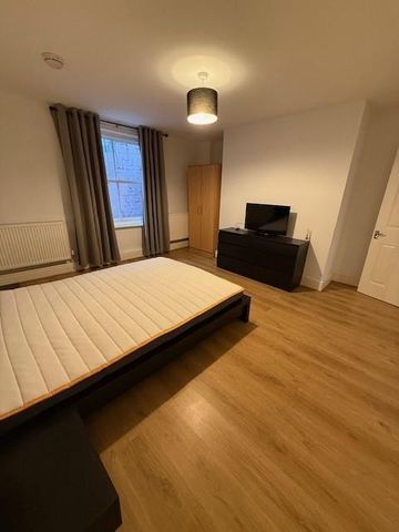 1 bedroom ground floor flat to rent - Photo 2