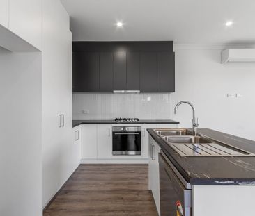 Brand new home in fast growing development - Open inspection Monday... - Photo 6