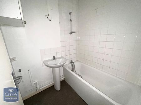 Location Appartement 2 pièces 37m² RAISMES 59590 - Photo 2