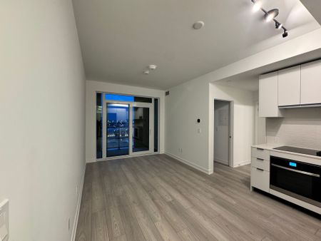 For Lease - 1007 The Queensway N/A Unit# 716, Toronto, Ontario - Photo 3