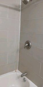 Beau 3 1/2 disponible maintenant! - Photo 4