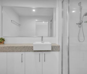 ONE BED PLUS STUDY WITH FANTASTIC WATER VIEWS - Photo 4