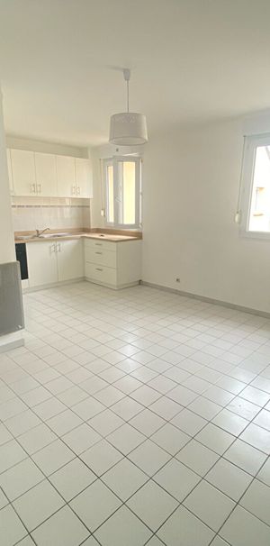 Location appartement 1 pièce, 24.54m², Ballancourt-sur-Essonne - Photo 1