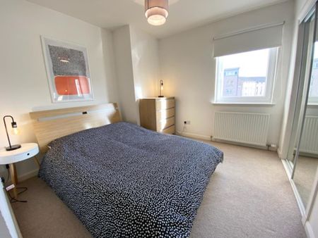 2 bedroom flat to rent - Photo 4