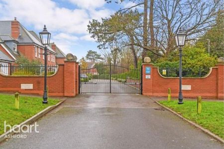 2 bedroom apartment to rent - Photo 4