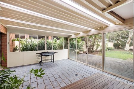 Perfect Family Home! Huge Yard for the Kids! - Photo 4