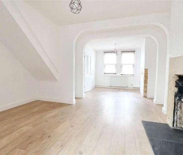 Brougham Hayes, Oldfield Park, Bath, BA2 - Photo 1