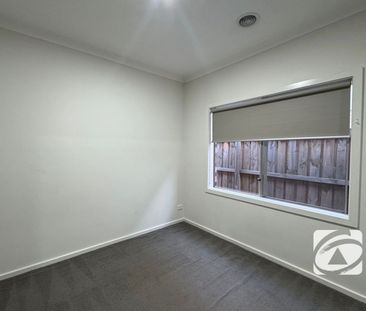 MODERN FAMILY HOME OFFERING COMFORT AND CONVENIENCE - Photo 1