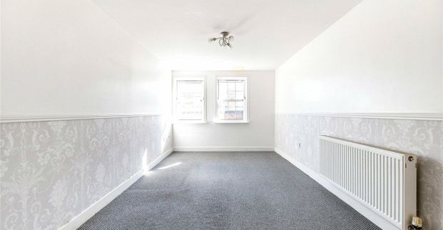 2 bedroom property to rent - Photo 1