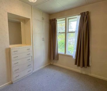 Charming family home in Opawa - Photo 1