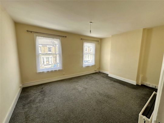 Ulverscroft Road, London, SE22 - Photo 1