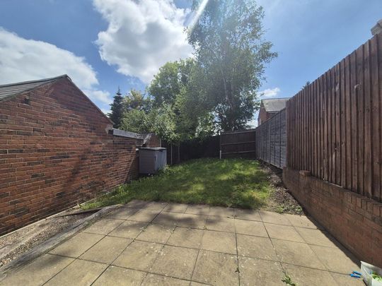 Beecher Street, Halesowen, B63 - Photo 1